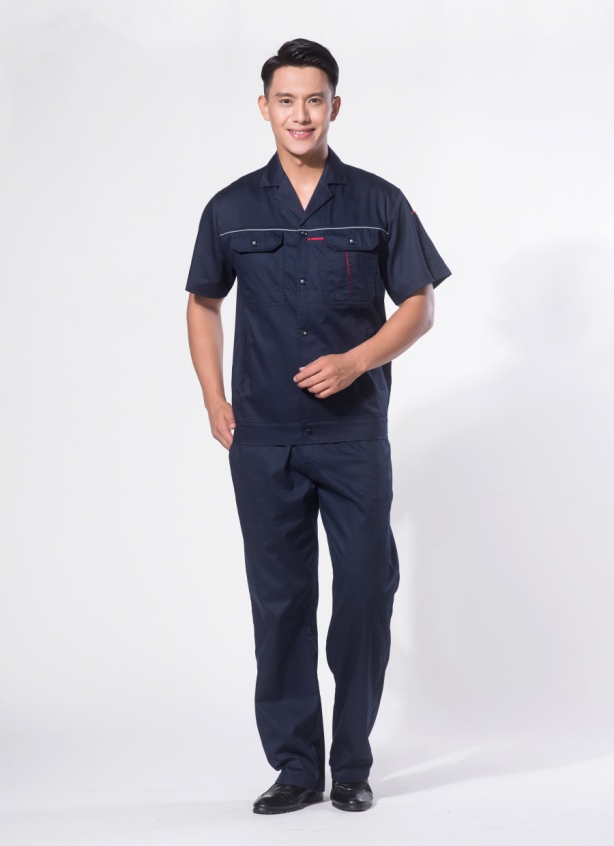 工作服