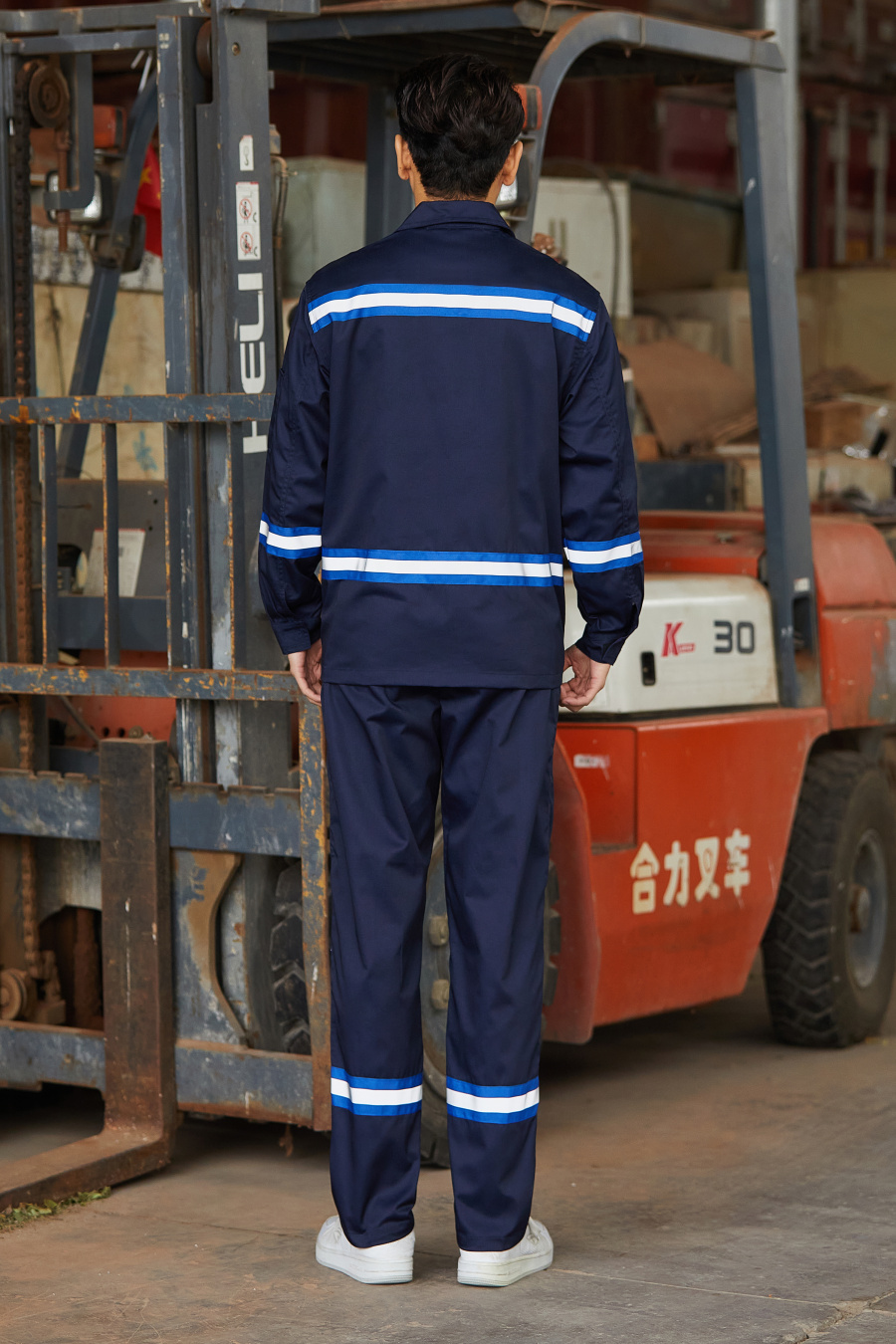春秋季工作服.jpg